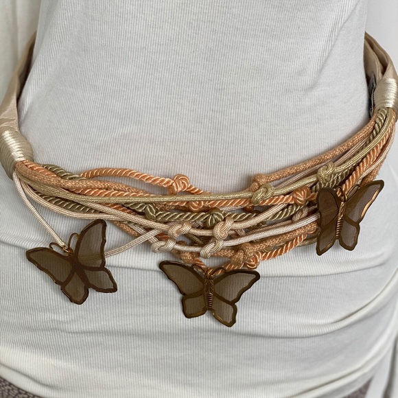 Vintage butterfly belt - Picture 2 of 2
